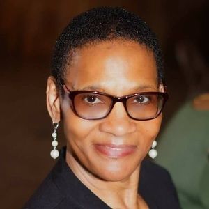 Meet your Posher, Elsie